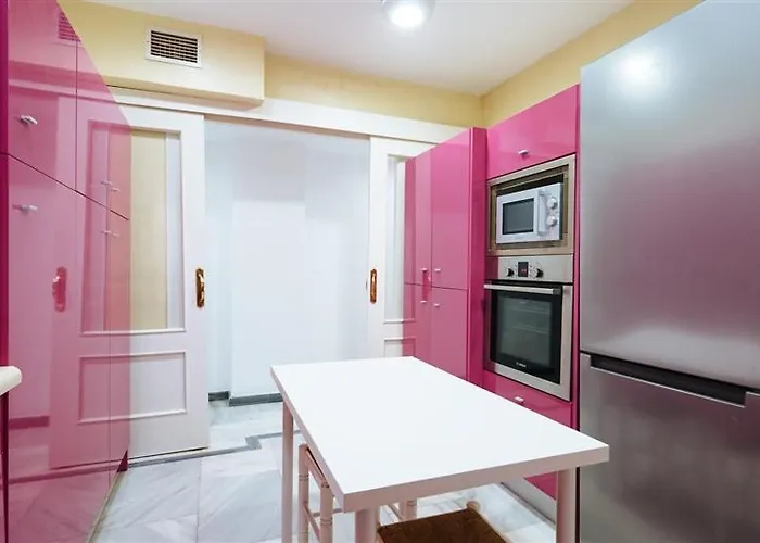 Vivienda Turistica Atanasio Barron- Free Parking * Siviglia